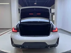 2023 BMW 3 Series 320Li M Sport Package, белый — фото 23