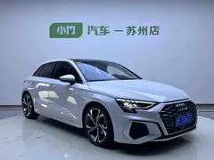 2021 Audi A3 Sportback 35 TFSI Luxury Sport, белый — фото 4