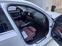 2023 BMW 3 Series 320Li M Sport Package, белый — фото 12
