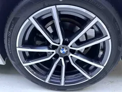 2023 BMW 3 Series 320Li M Sport Package, белый — фото 24