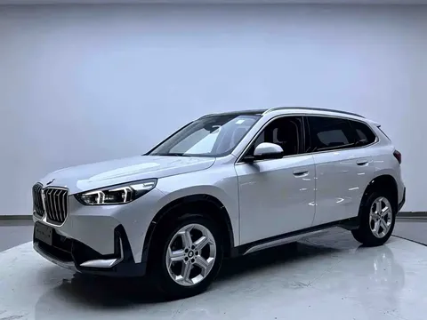 2023 BMW X1