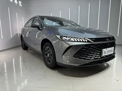 2025 BYD Qin PLUS DM-i PHEV Smart Driving 128km Advance — фото 3