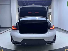 2023 BMW 3 Series 320Li M Sport Package, белый — фото 23