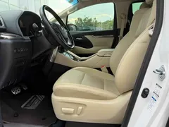 2021 Toyota Alphard Hybrid 2.5L Premium, белый — фото 2
