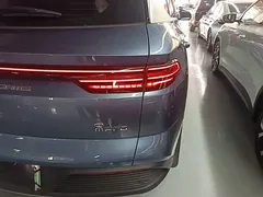 2023 BYD Song Pro DM-i PHEV 110KM Champion, синий — фото 8