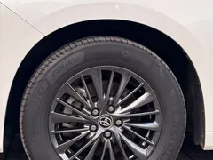 2020 Toyota Alphard 2.5L Hybrid Premium, белый — фото 5