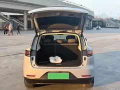 2026 Leapmotor C11 EV 640 Lidar Premium — фото 11
