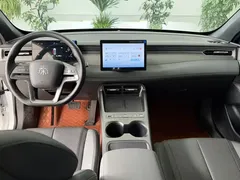 2026 BYD Qin PLUS DM-i PHEV 210km Progressive, белый — фото 5