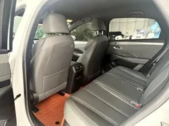 2026 BYD Qin PLUS DM-i PHEV 210km Progressive, белый — фото 6