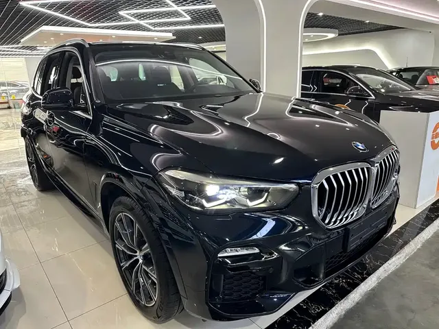 2021 BMW X5 M Sport Package