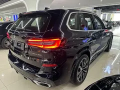 2021 BMW X5 M Sport Package, чёрный — фото 10