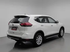 2021 Nissan X-Trail 2.0L CVT 2WD XL ITS Comfort, белый — фото 2