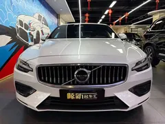 2021 Volvo S60 T4 Luxury, белый — фото 2