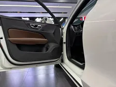 2021 Volvo S60 T4 Luxury, белый — фото 5