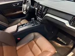 2021 Volvo S60 T4 Luxury, белый — фото 13