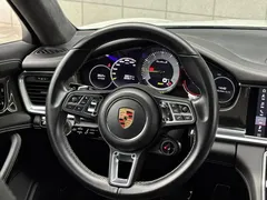 2018 Porsche Panamera Turbo S E-Hybrid Sport Turismo 4.0T PHEV, белый — фото 13