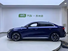 2022 Audi A3L Limousine 35 TFSI Fashion Sport, синий — фото 7