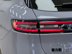 2024 Aito M5 EREV Max RS 4WD ADAS — фото 9