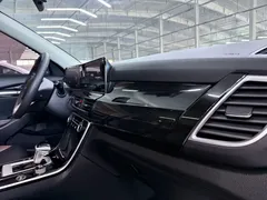 2023 Kia Seltos 1.5L CVT Luxury, белый — фото 17