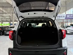 2023 Kia Seltos 1.5L CVT Luxury, белый — фото 21