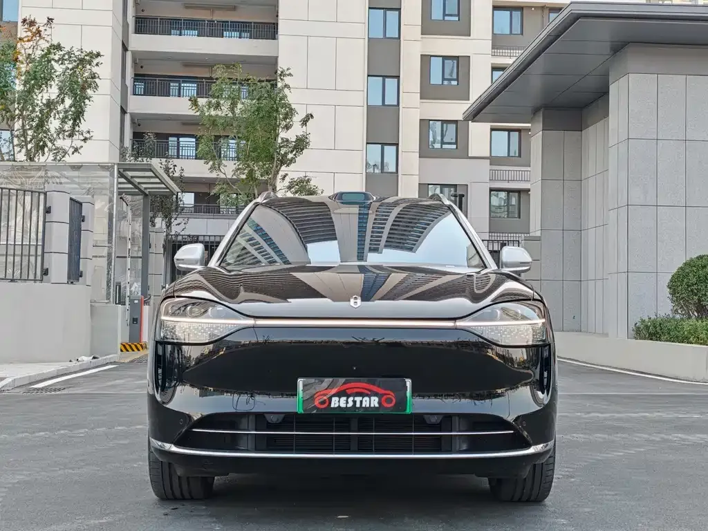 2025 Aito M9 EREV Ultra 52kWh 5-seat (192-line LiDAR)