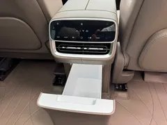 2025 Aito M8 EV Max+ 6-seat 4WD 192-line LiDAR, чёрный — фото 20
