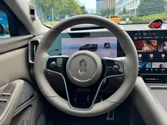 2025 Aito M8 EV Max+ 6-seat 4WD 192-line LiDAR, чёрный — фото 21