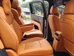 2025 Li Auto i8 Standard — фото 22