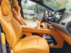 2025 Li Auto i8 Standard — фото 27