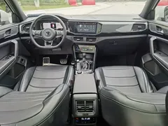 2022 Volkswagen Tayron 380TSI 4WD R-Line, белый — фото 10