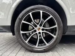 2022 Porsche Cayenne 3.0T Platinum — фото 14