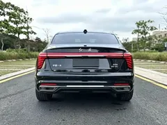 2024 Hongqi H5 1.5T DCT Zhilian Qiyun, чёрный — фото 8