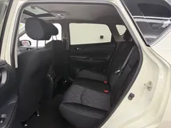 2021 Nissan Tiida 1.6L CVT, белый — фото 5