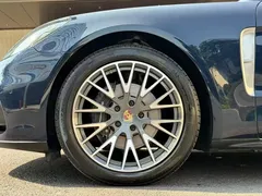 2019 Porsche Panamera 4 Long Wheelbase 2.9T, синий — фото 23