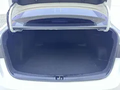 2022 Toyota Corolla TNGA 1.5L CVT, белый — фото 15
