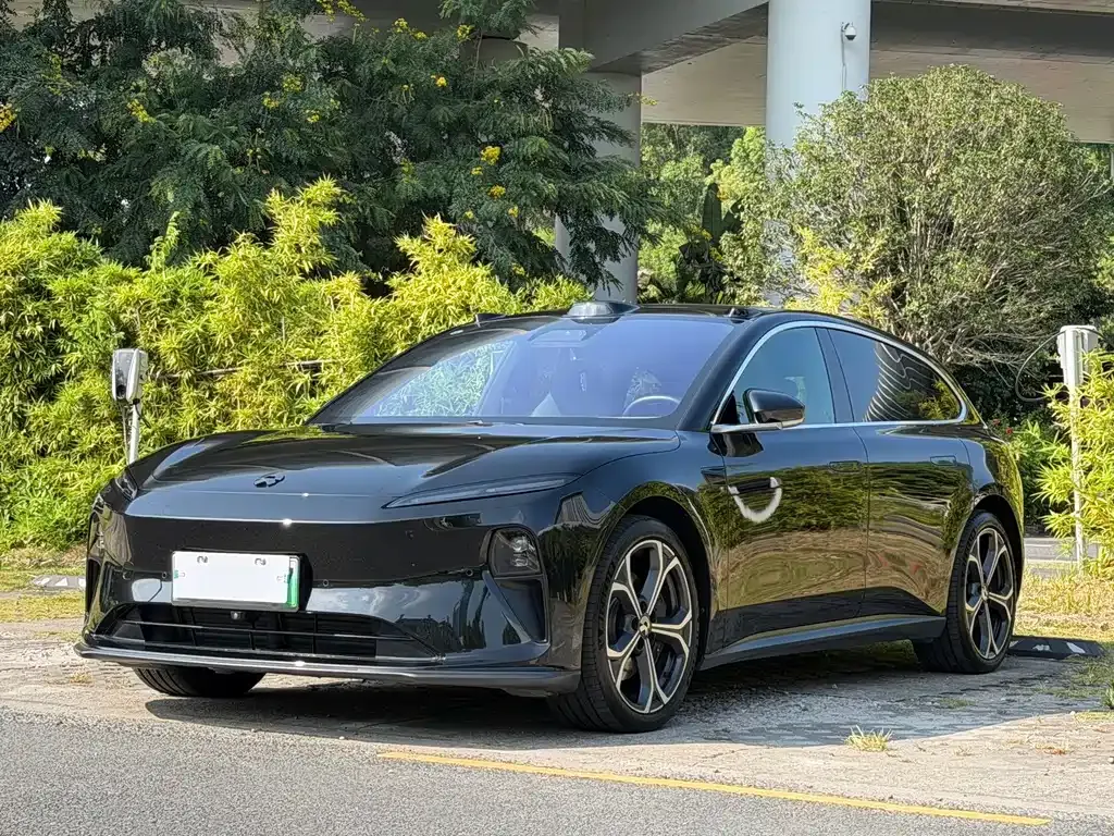 2024 Nio ET5T 75kWh Touring