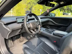 2024 Nio ET5T 75kWh Touring, чёрный — фото 6