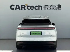 2025 Li Auto i6 4WD Standard, белый — фото 5