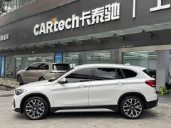 2022 BMW X1 Premium, белый — фото 6