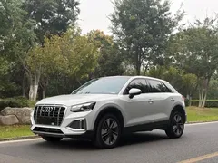 2022 Audi Q2L 35 TFSI Fashion, белый — фото 1