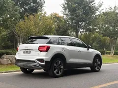 2022 Audi Q2L 35 TFSI Fashion, белый — фото 3