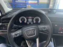 2021 Audi Q7 55 TFSI quattro S line Sport, чёрный — фото 6