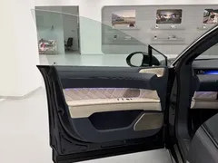 2025 Nio ET9 102kWh Horizon Special Edition, синий — фото 14