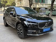 2023 Volvo XC60 4WD Luxury, чёрный — фото 3