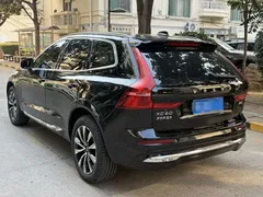 2023 Volvo XC60 4WD Luxury, чёрный — фото 7