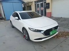 2021 Mazda 3 2.0L AT, белый — фото 4