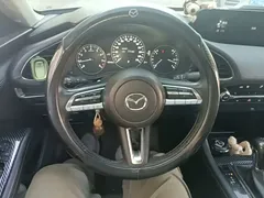 2021 Mazda 3 2.0L AT, белый — фото 11