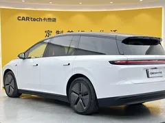 2025 Li Auto i8 Standard, белый — фото 4
