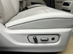 2025 Li Auto i8 Standard, белый — фото 50