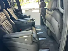 2024 Zeekr 009 6-Seat Executive 4WD 108kWh, чёрный — фото 7
